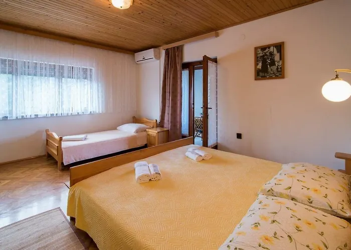 In - Insel Krk 36778 リスィカ